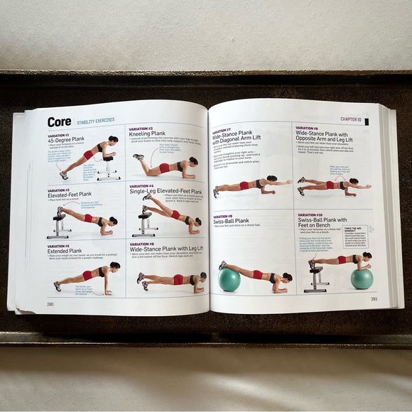 BOOK • “The Woman’s Health Big Book of Exercises” Fitness Book • - Picture 10 of 12